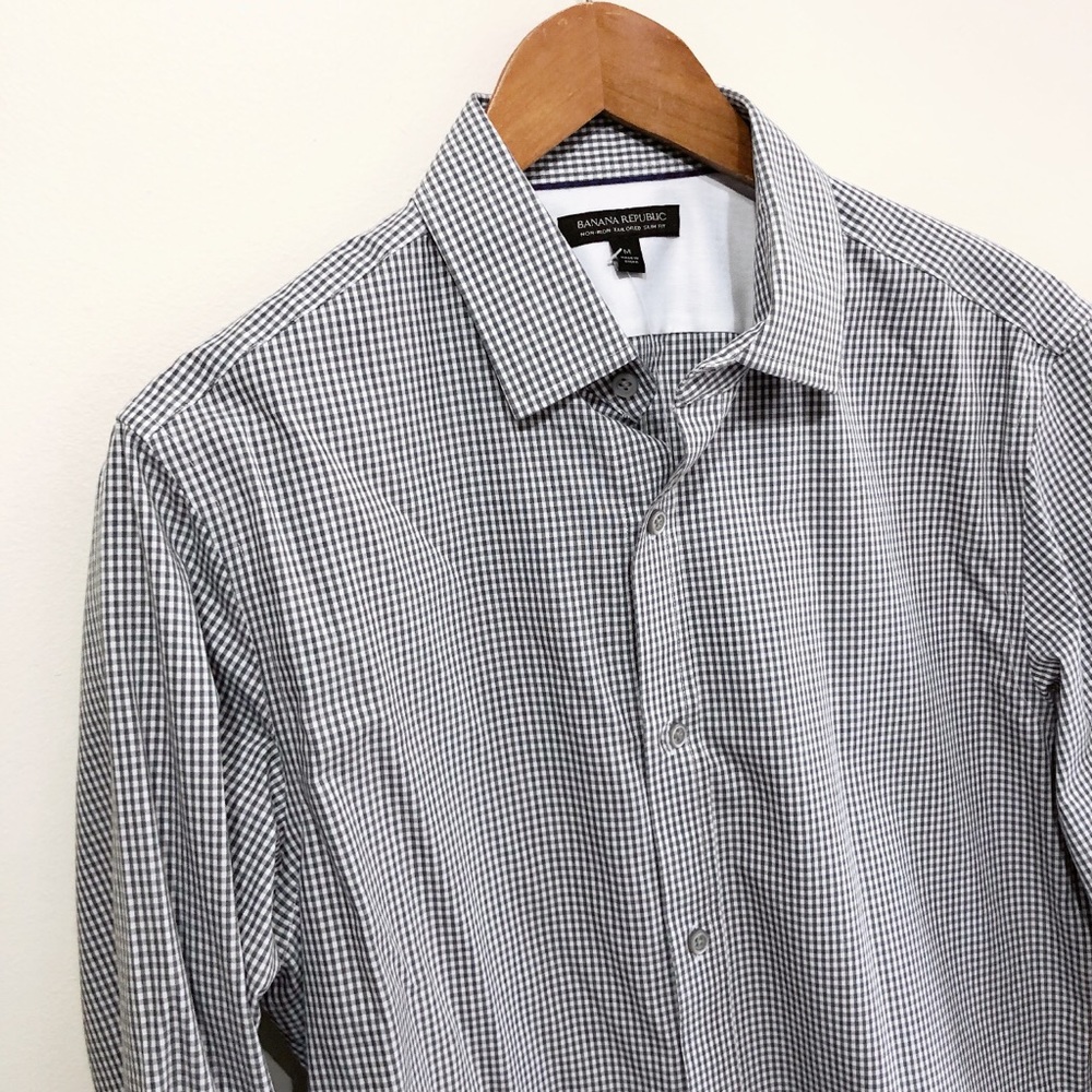 Banana Republic Gingham Non Iron Button Down Shirt